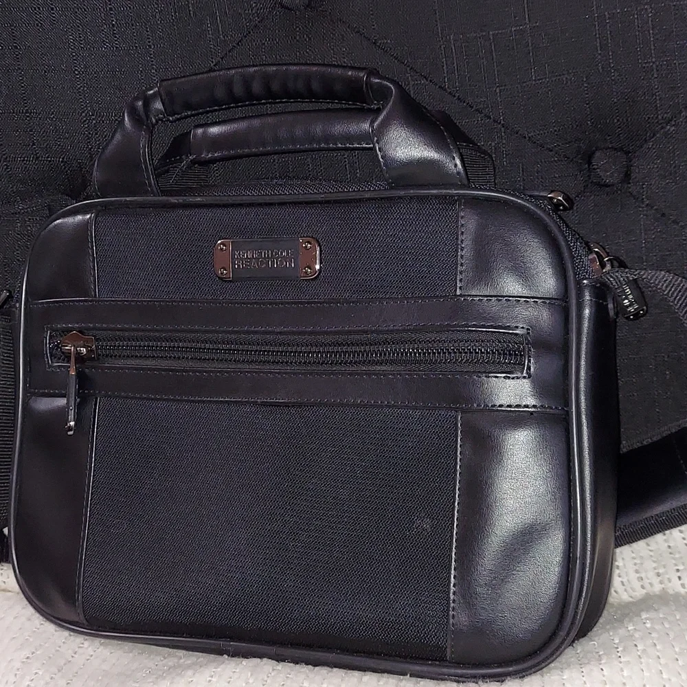 Kenneth Cole Reaction kenneth cole